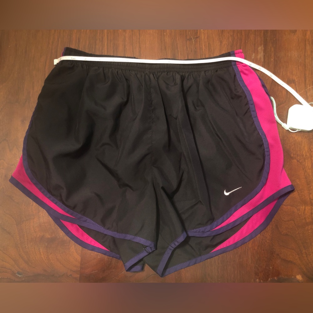 Nike DriFit Black/Hot Pink Athletic Running Shorts Womens Large
